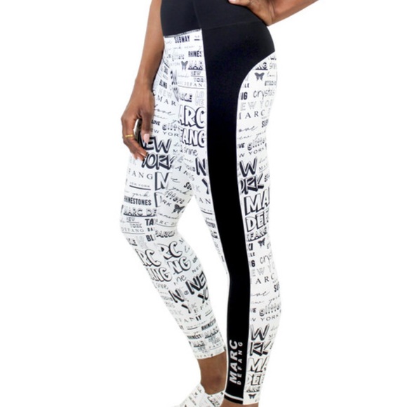 New Marc Defang NYC White Graffiti Athletic Leggings - S - Picture 3 of 4